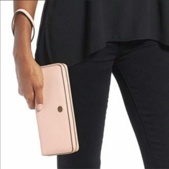 Tory Burch Perry Zip Passport Continental Wallet - Picture 7 of 8